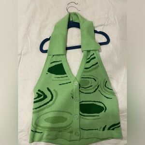 Cropped sweater shirt scoop neck size large!